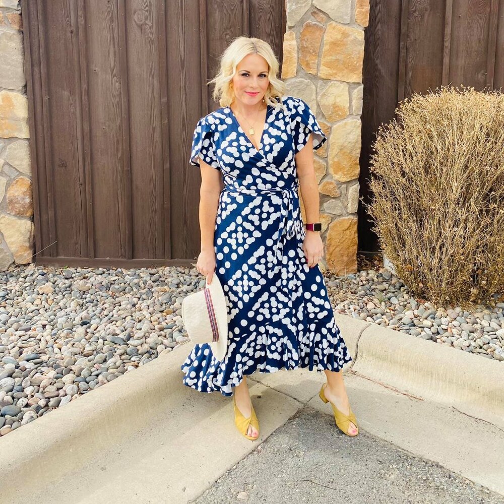 Cabi 5955 The Perfect Wrap Dress Spring 2021 Xsmall EUC